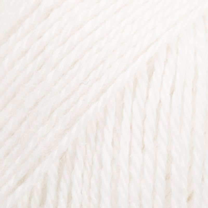 Drops Alpaca 1101 Hvit